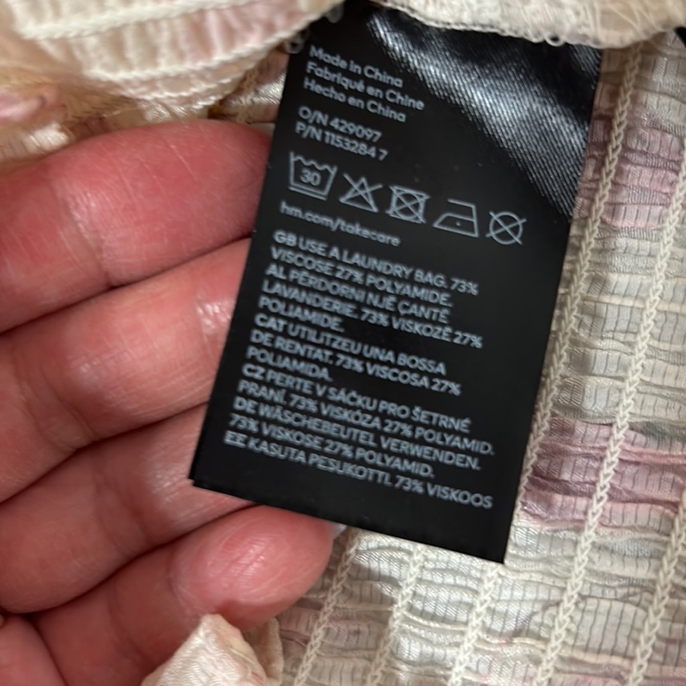 NWOT H&M - Picture 5 of 10